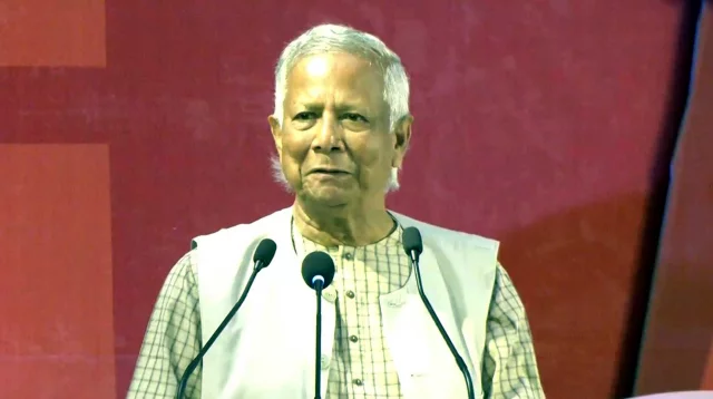 শ্রমিককে আগের অবস্থায় রেখে নতুন বাংলাদেশ সম্ভব নয়: প্রধান উপদেষ্টা